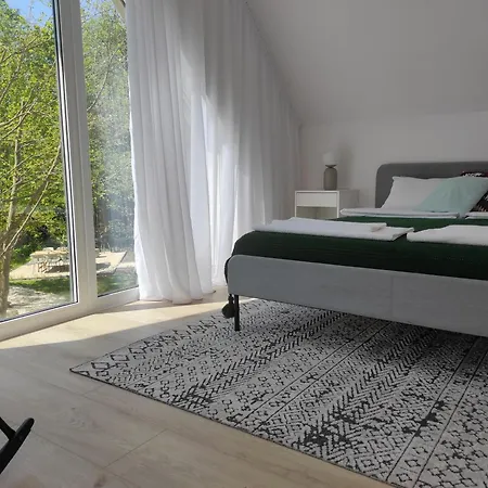 Zrodlana - Caloroczne Na Wylacznosc Odargowo