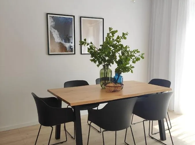 Zrodlana - Caloroczne Na Wylacznosc Апартаменты