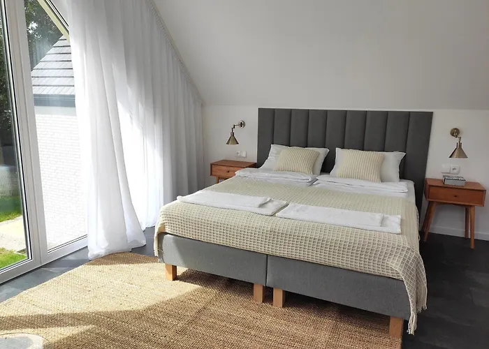 Zrodlana - Caloroczne Na Wylacznosc Апартаменты *