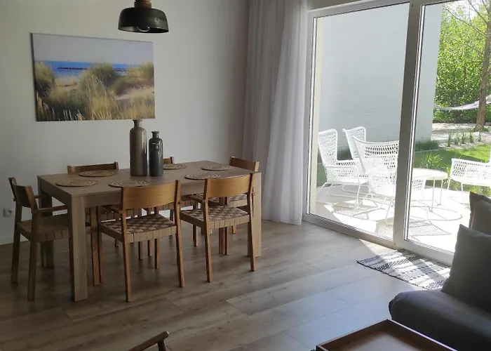 Zrodlana - Caloroczne Na Wylacznosc Апартаменты